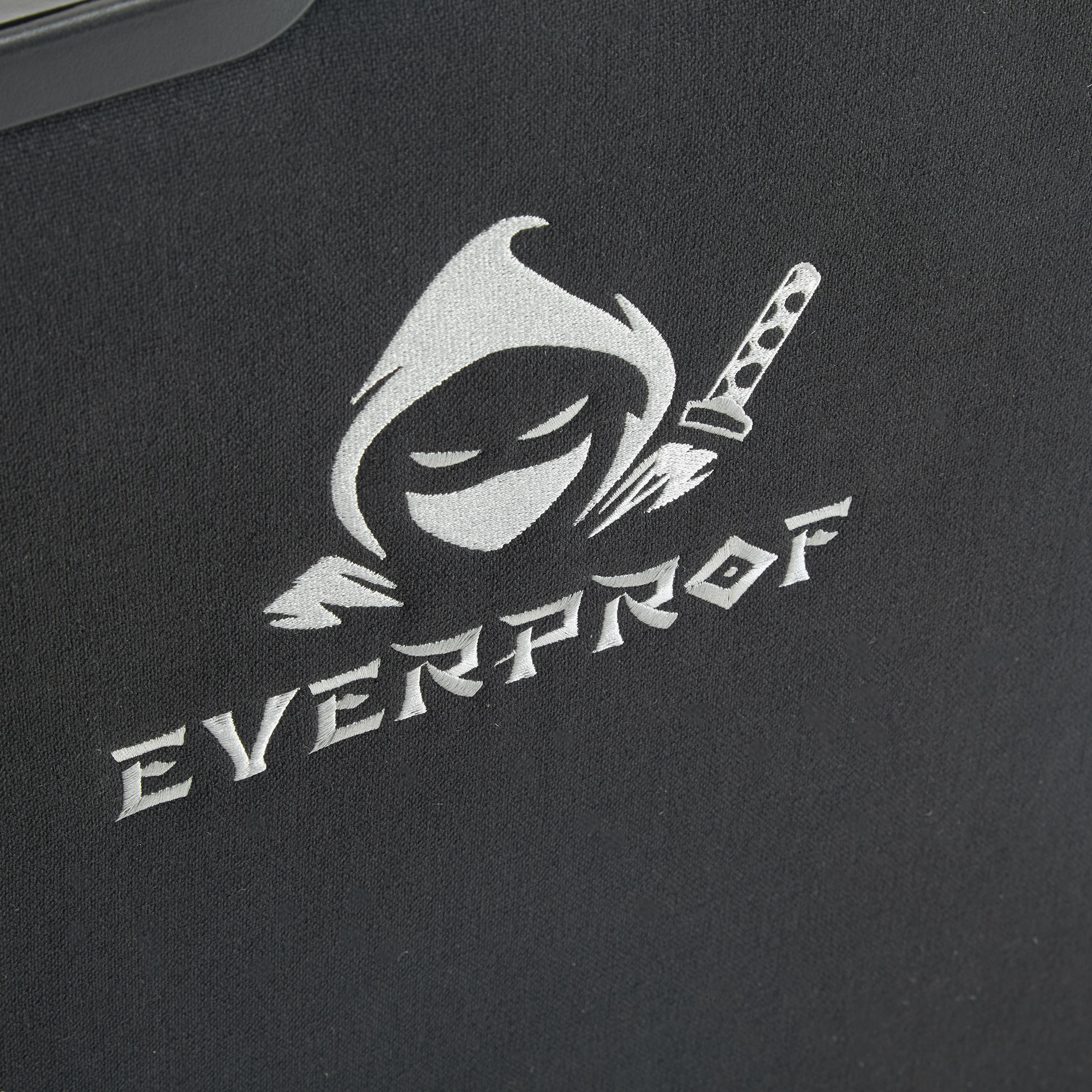 Геймерское кресло Everprof Ghost