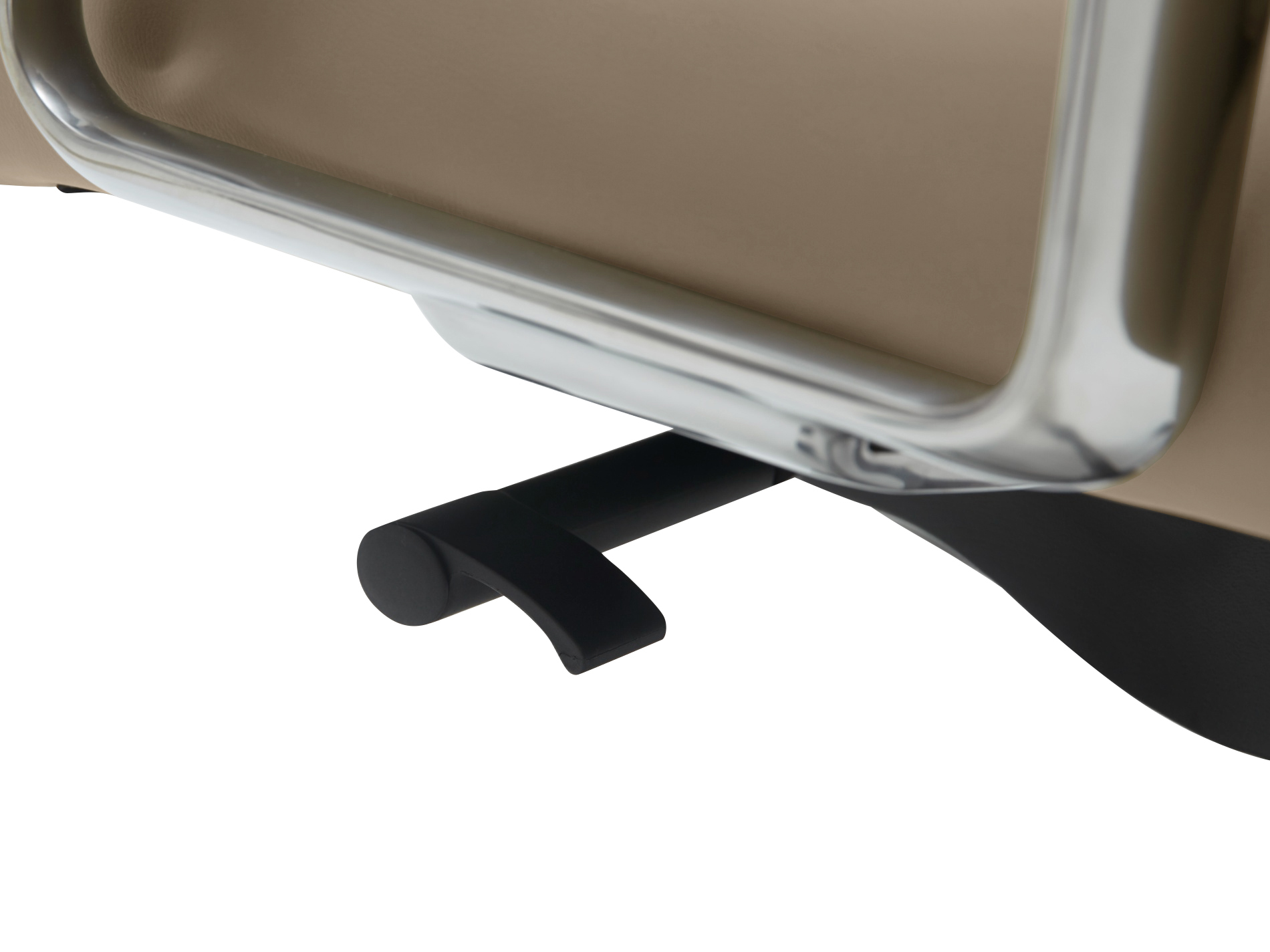 Кресло для руководителей RIVA Ньюман A2415